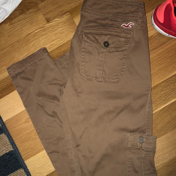 Pants - Hollister pants sz 0 24 cargo jean
